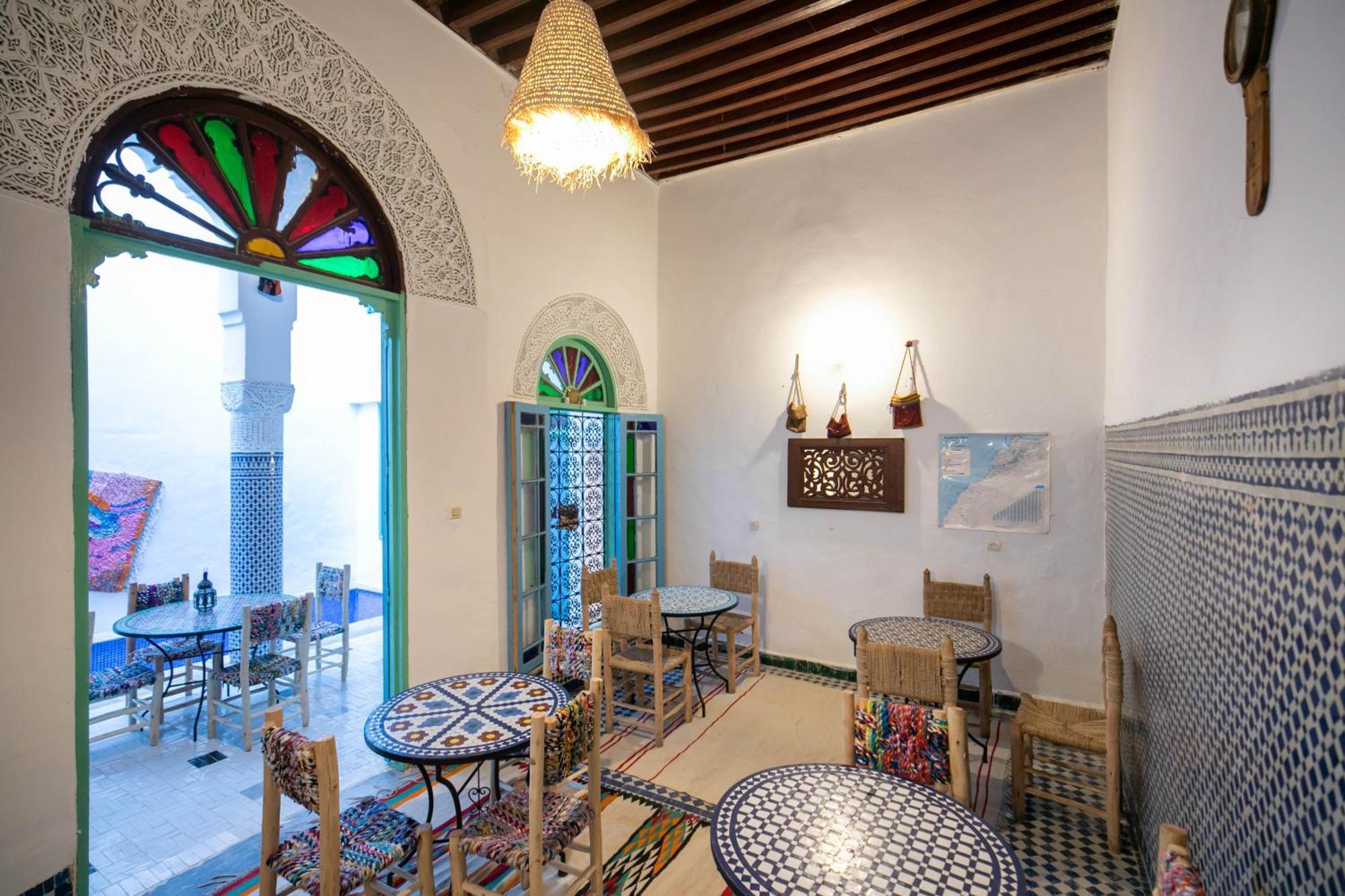 Backhome Hostel Fez