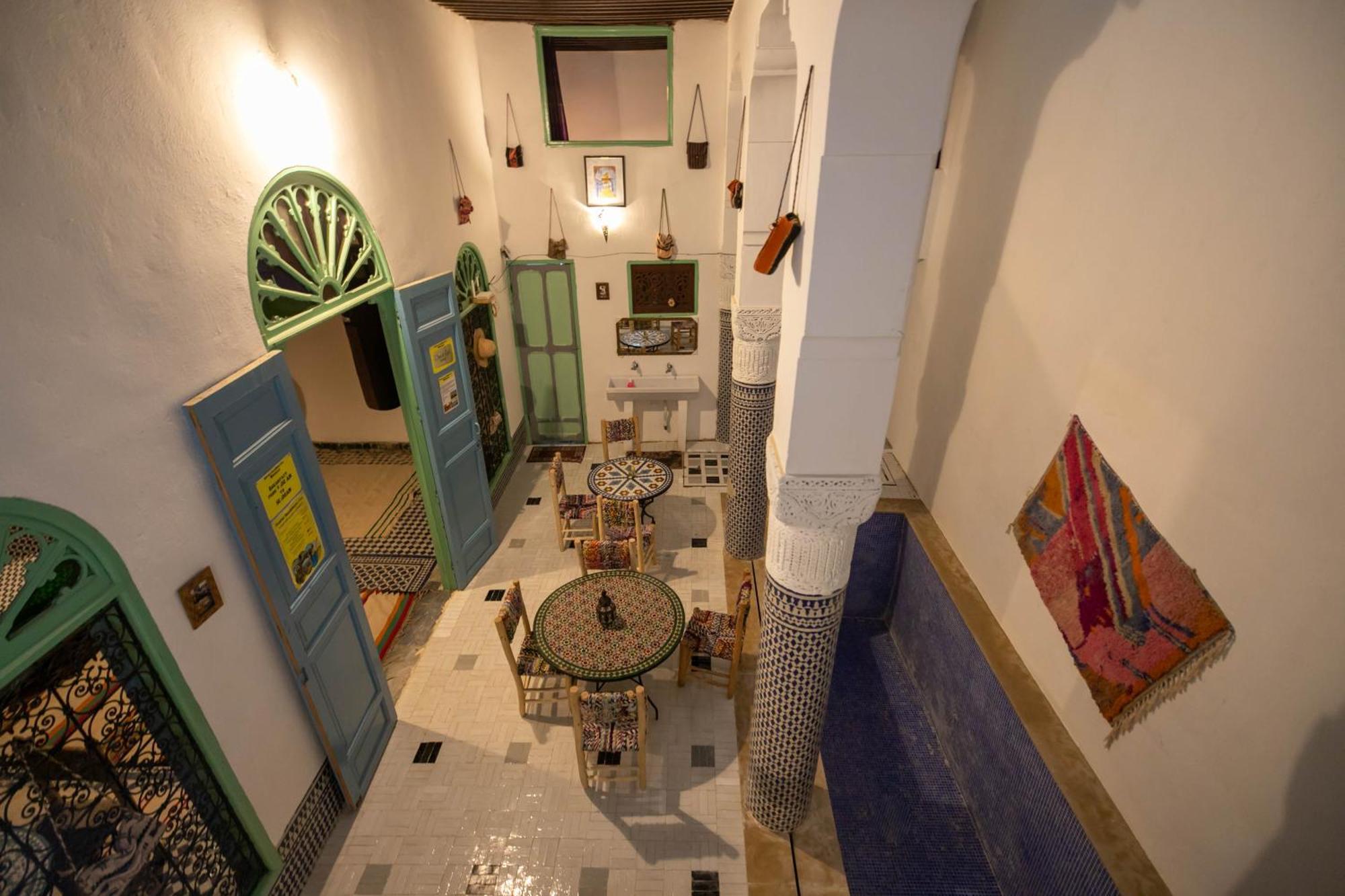 Backhome Hostel
